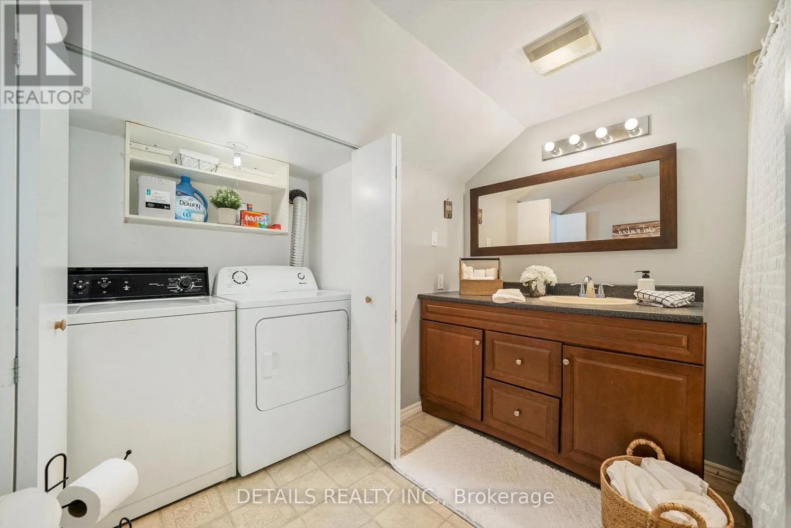 2298 JAMES CRAIG STREET