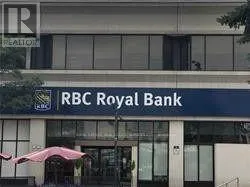 303 - 51 WYNDHAM STREET N