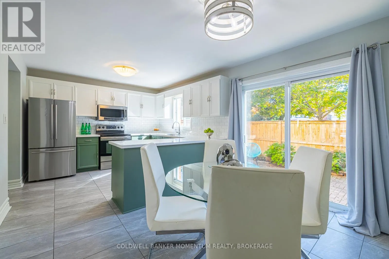 17 - 275 PELHAM ROAD, #17