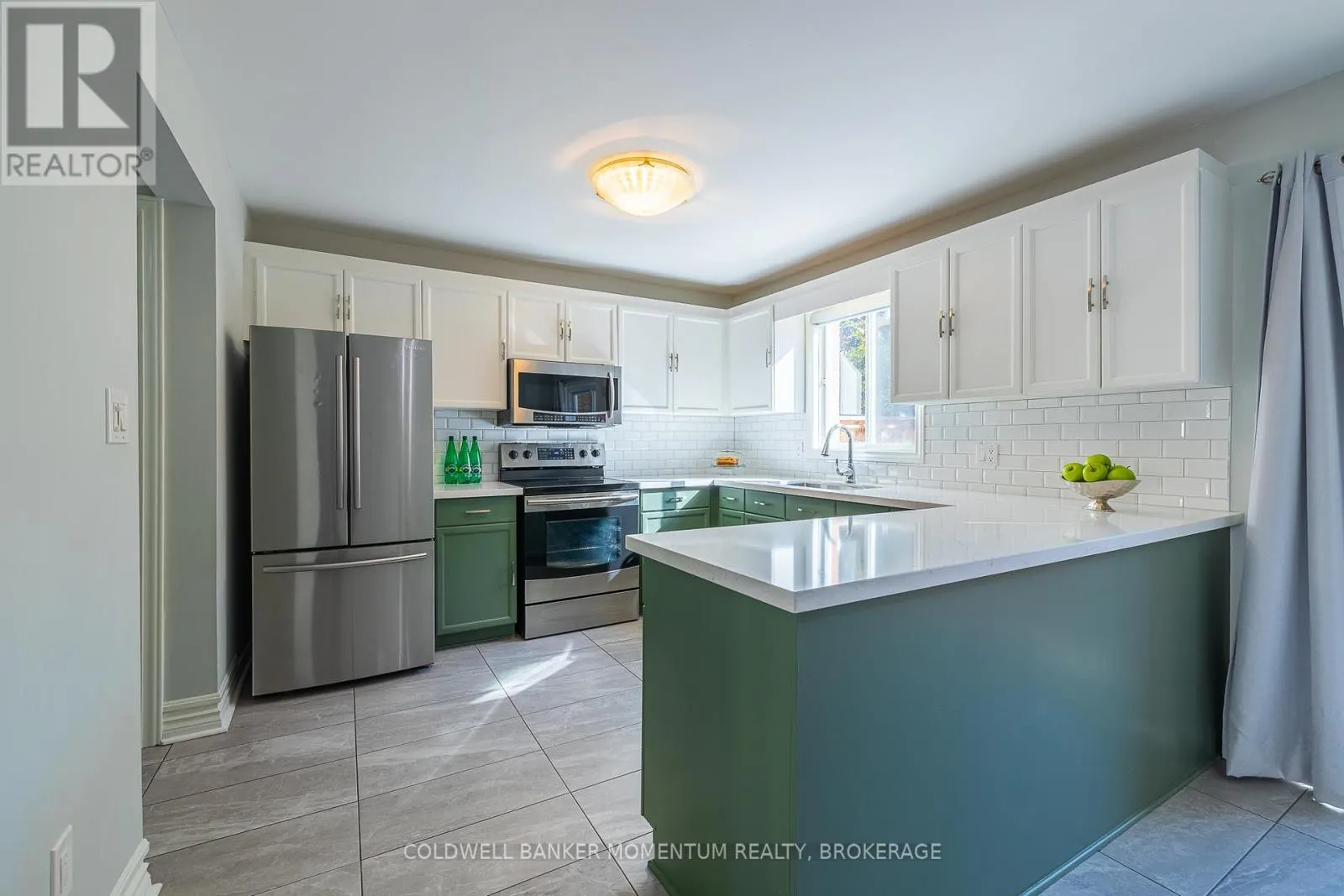 17 - 275 PELHAM ROAD, #17