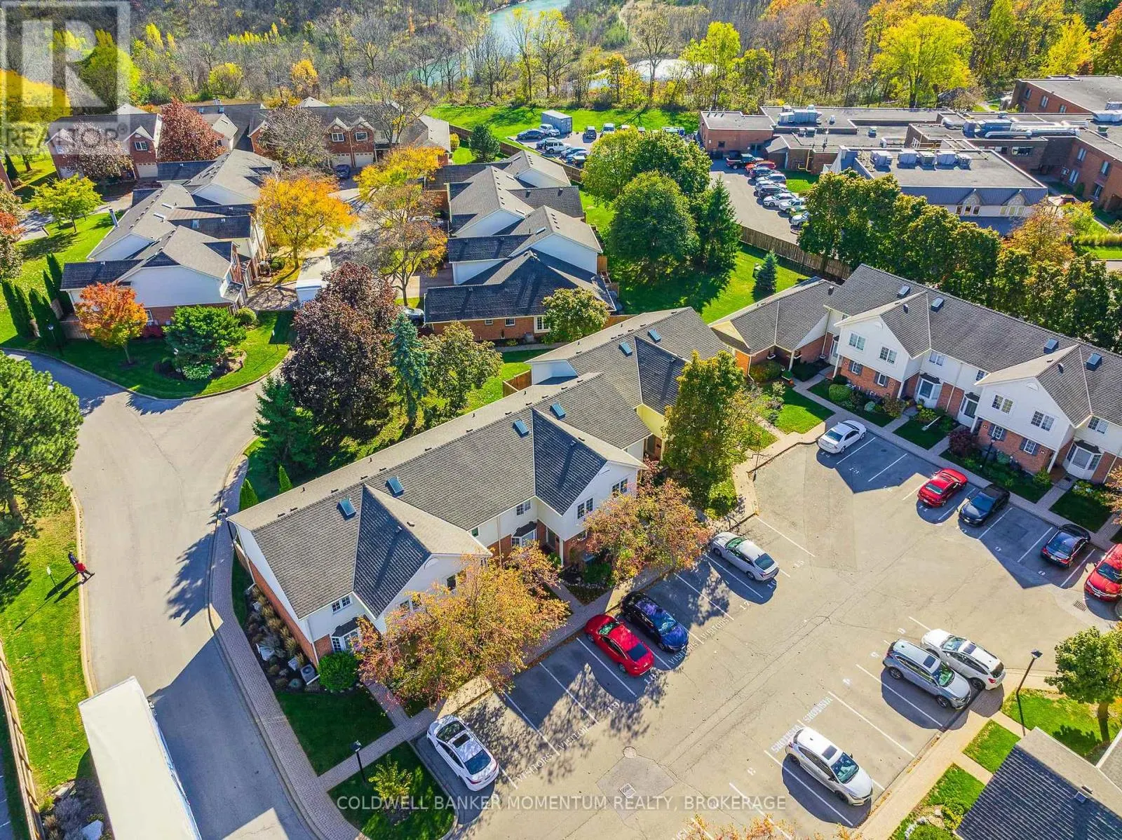 17 - 275 PELHAM ROAD, #17