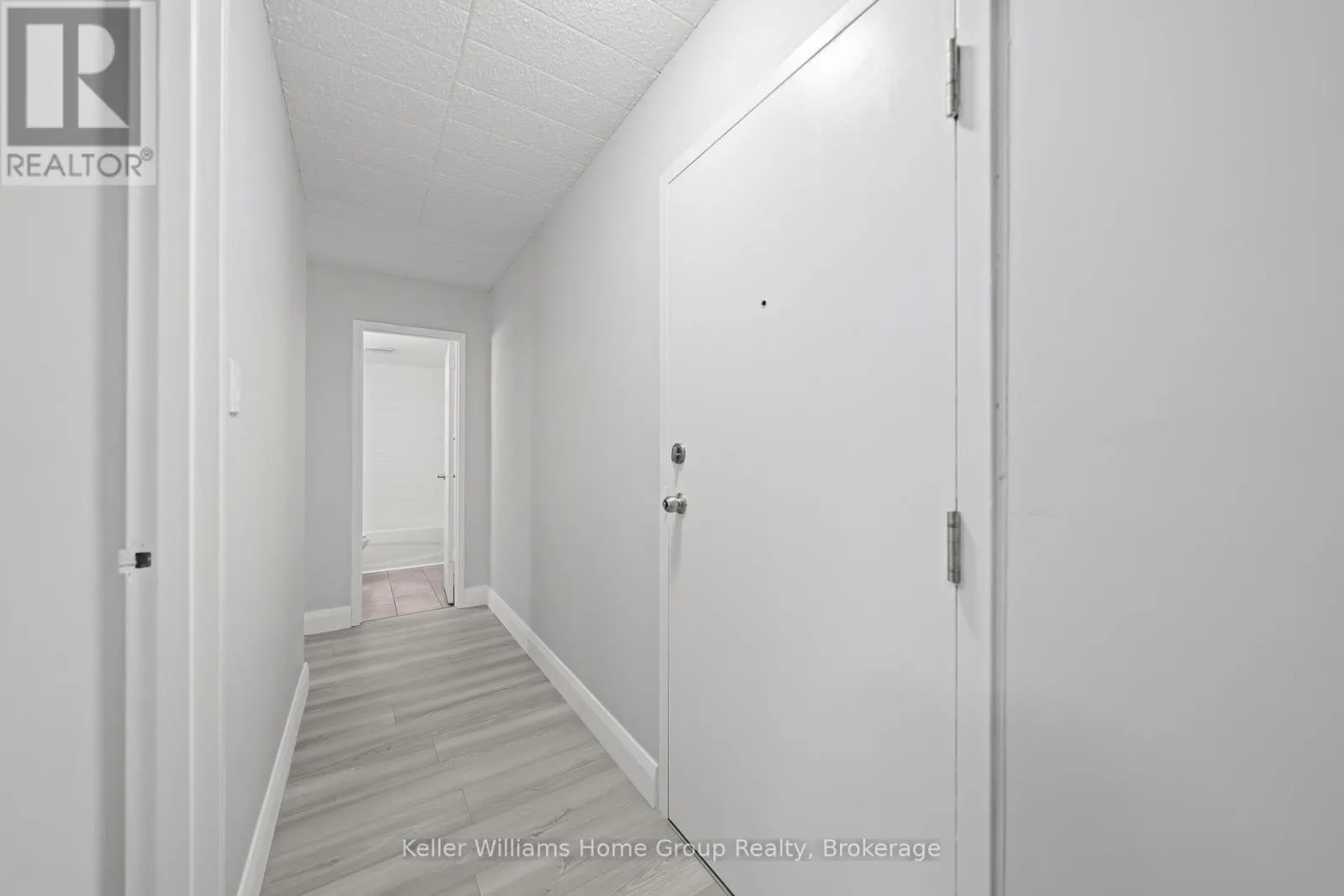 408 - 91 CONROY CRESCENT, #408