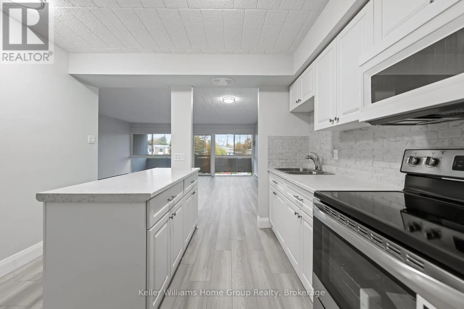 408 - 91 CONROY CRESCENT, #408