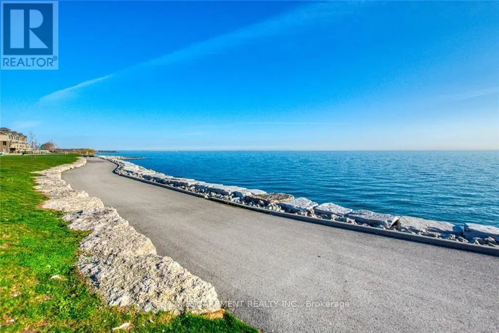 908 - 385 WINSTON ROAD