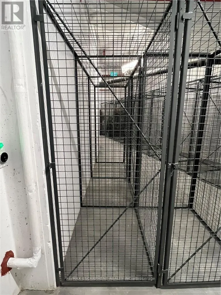 908 - 385 WINSTON ROAD