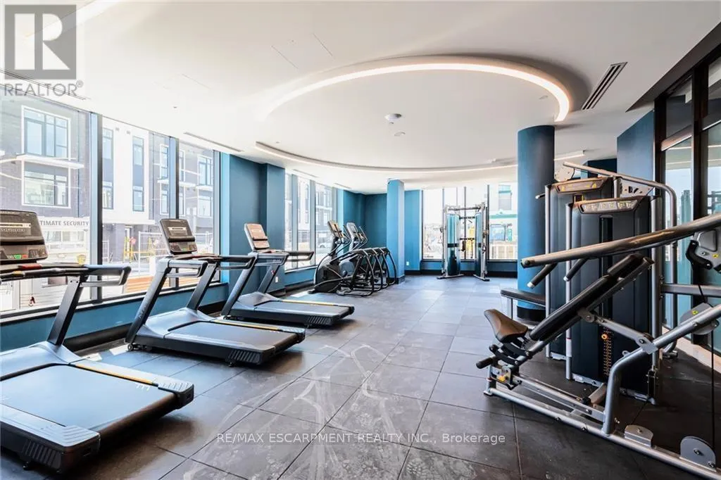 908 - 385 WINSTON ROAD