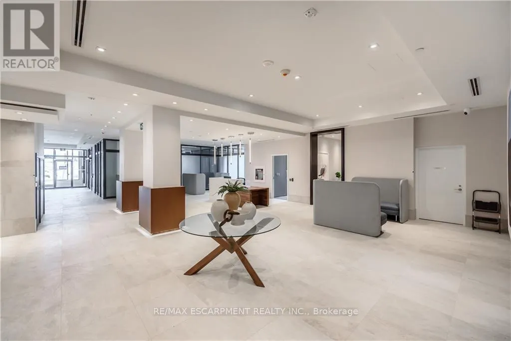 908 - 385 WINSTON ROAD