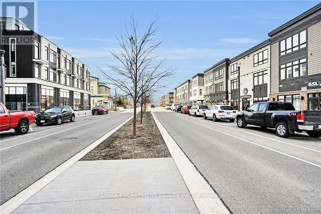 908 - 385 WINSTON ROAD