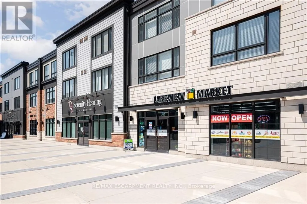 908 - 385 WINSTON ROAD