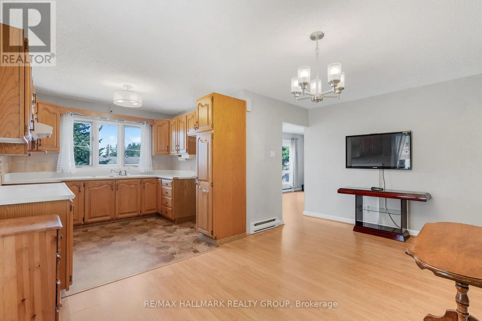 1111 CHOLETTE CRESCENT