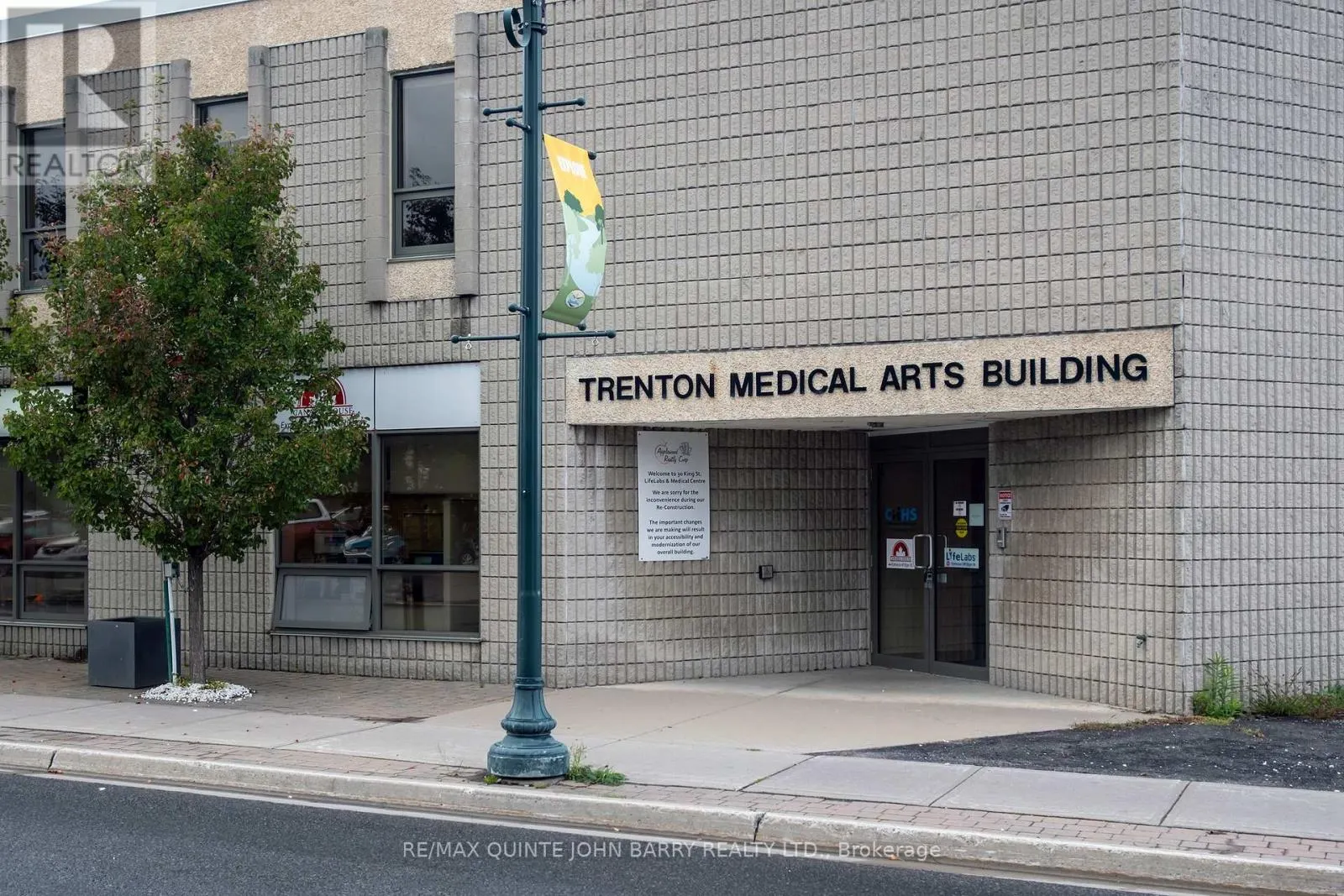 201 - 30 KING STREET, #201