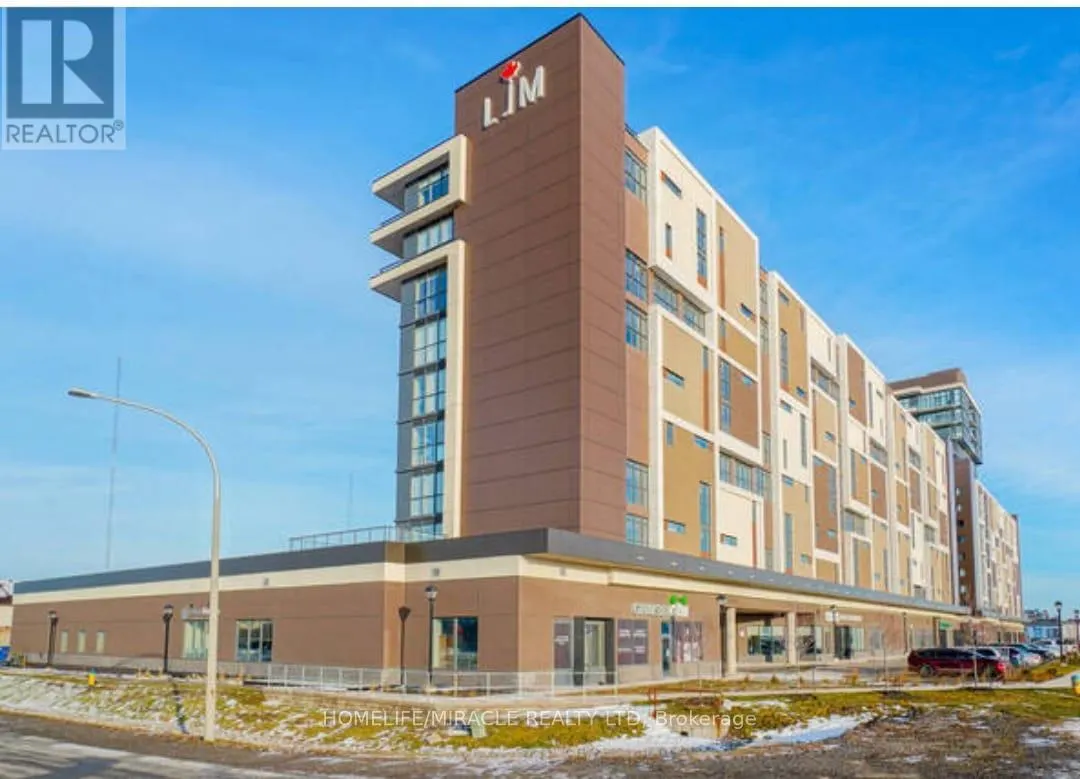 602 - 560 NORTH SERVICE ROAD