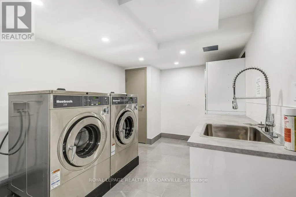 515 - 500 GREEN ROAD