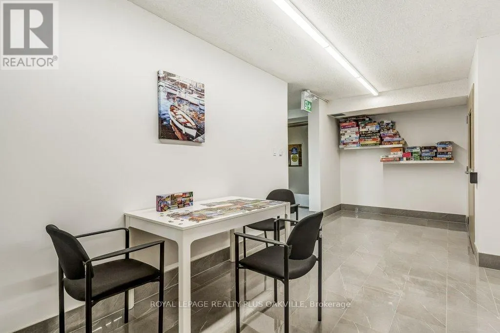 515 - 500 GREEN ROAD