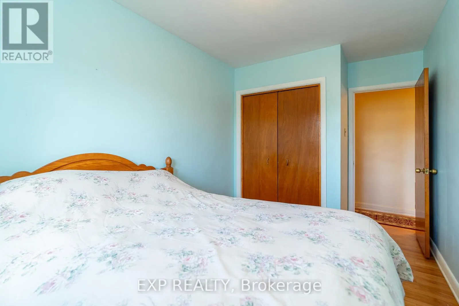 1008 RIDDELL AVENUE S