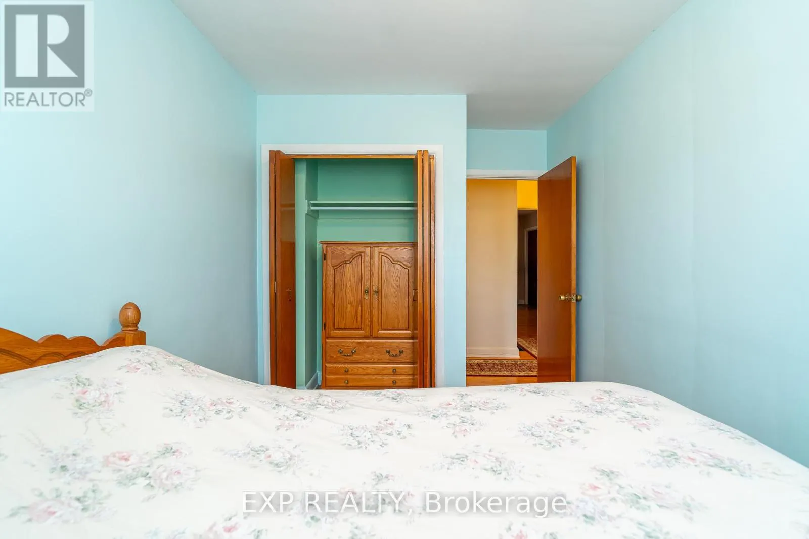 1008 RIDDELL AVENUE S