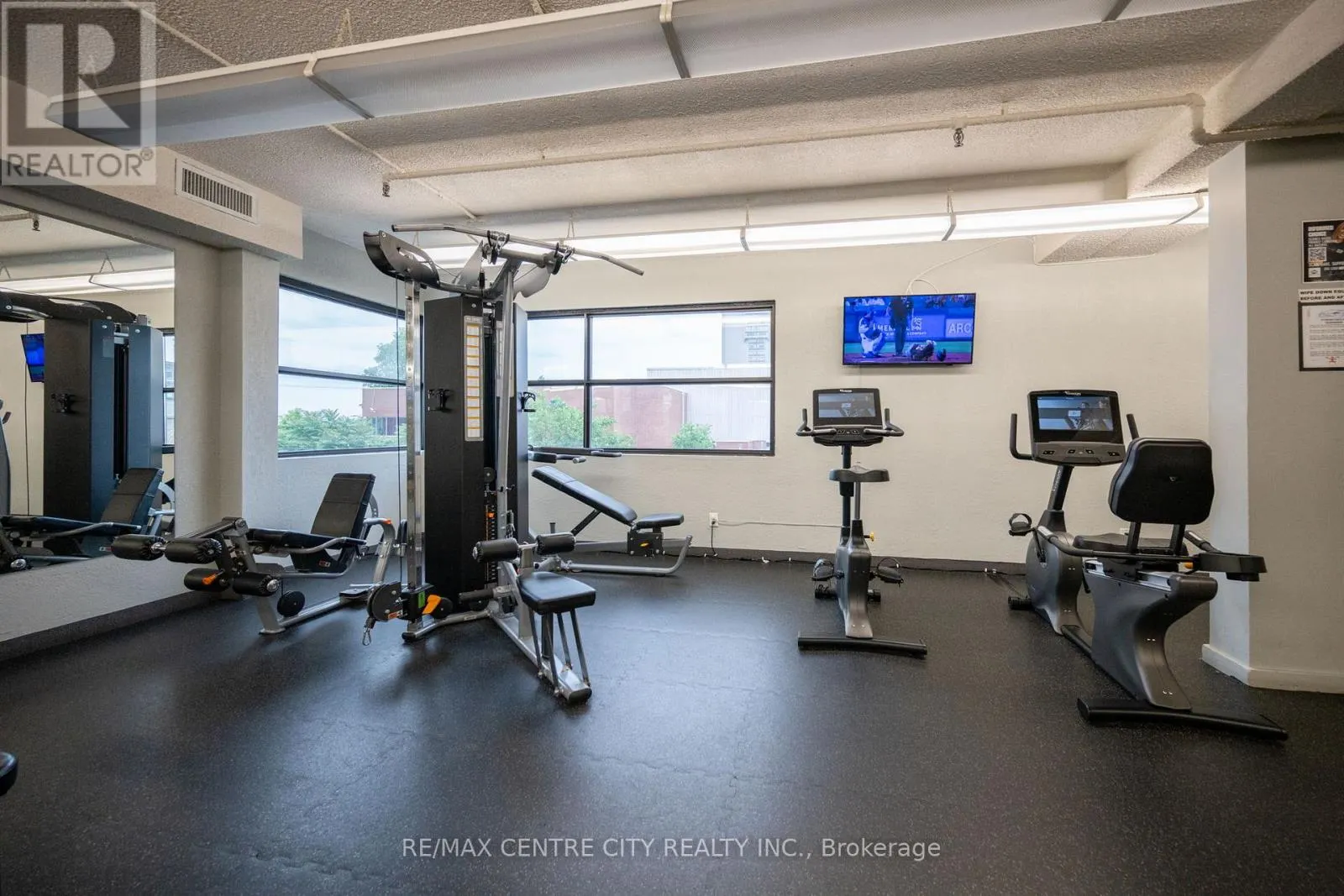 2108 - 389 DUNDAS STREET E, #2108