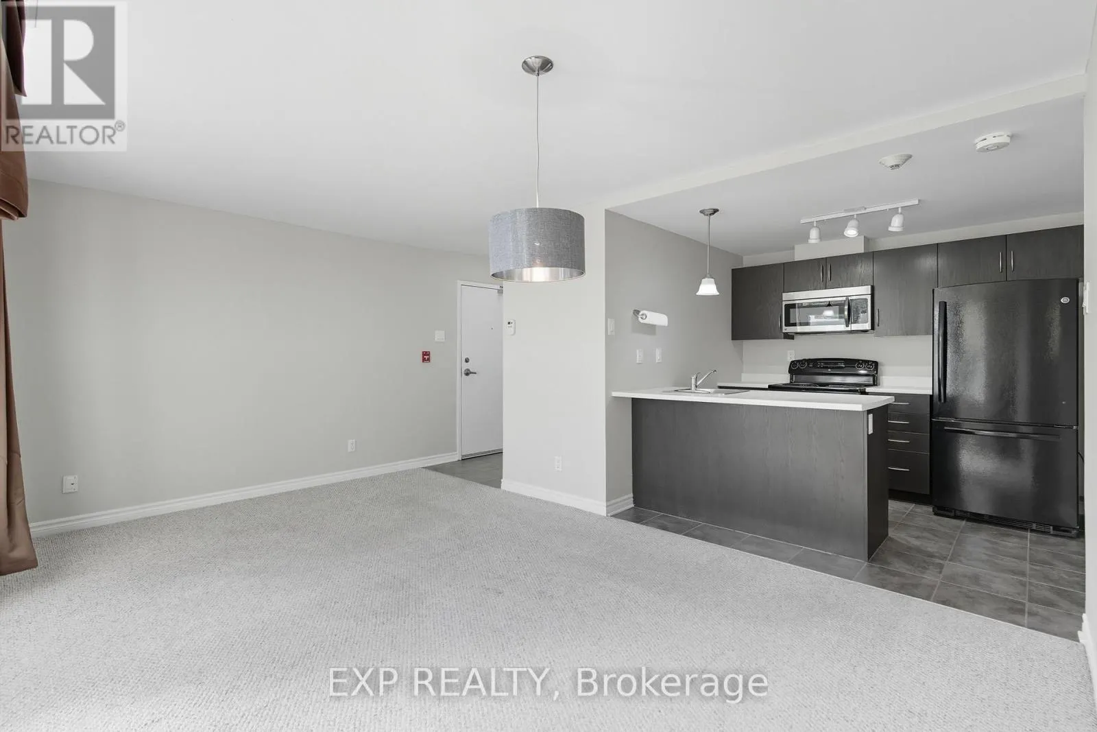 A - 330 EVEREST PRIVATE