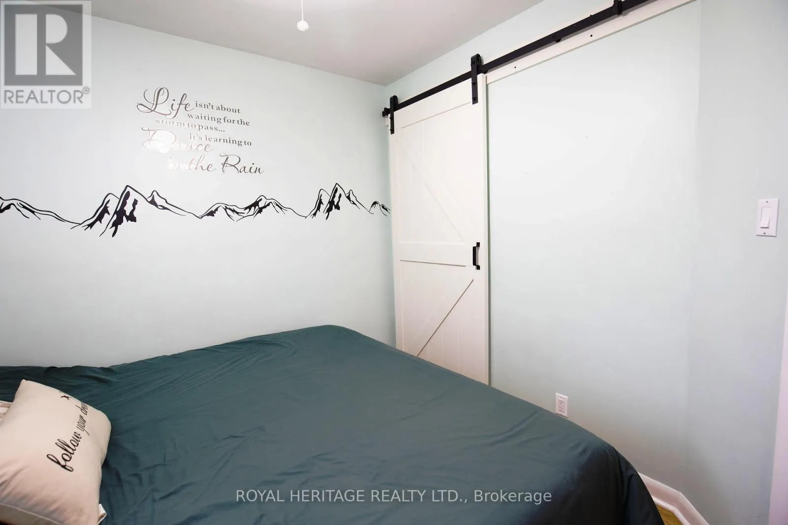 111 ADELAIDE STREET N