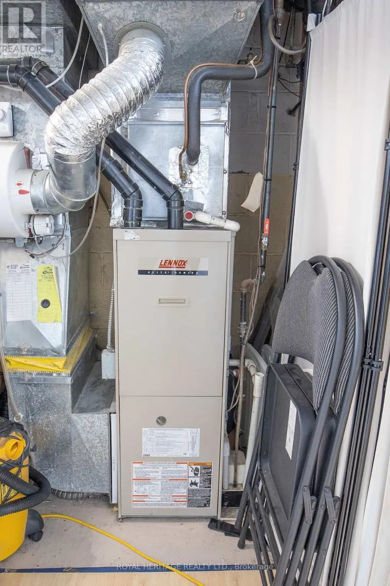 111 ADELAIDE STREET N