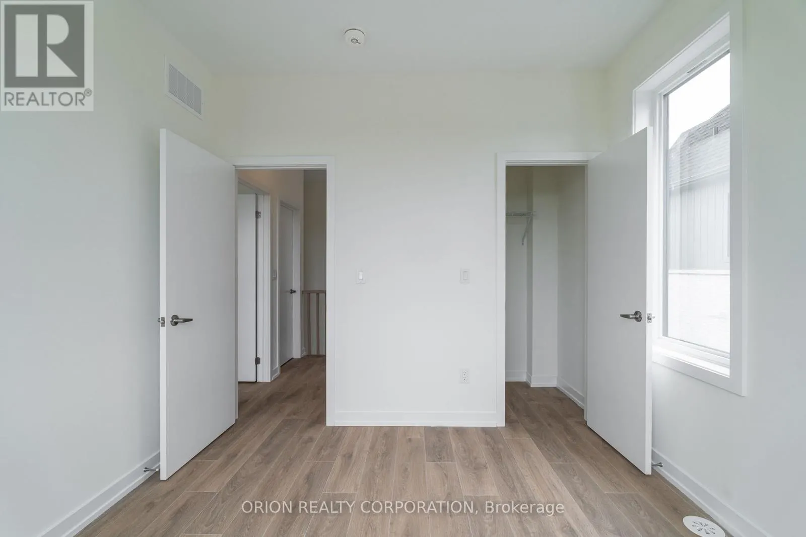 1803 - 160 DENSMORE ROAD