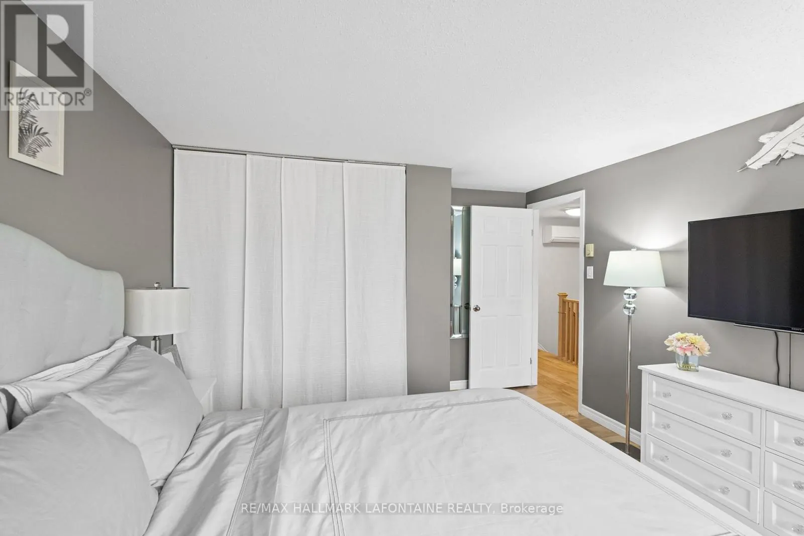 43 - 115 RENOVA PRIVATE