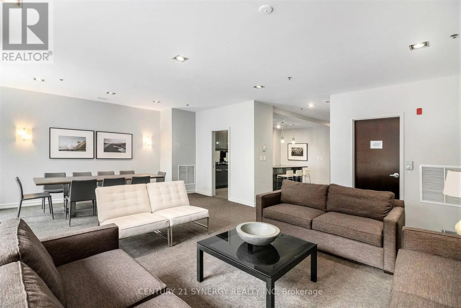 607 - 360 PATRICIA AVENUE