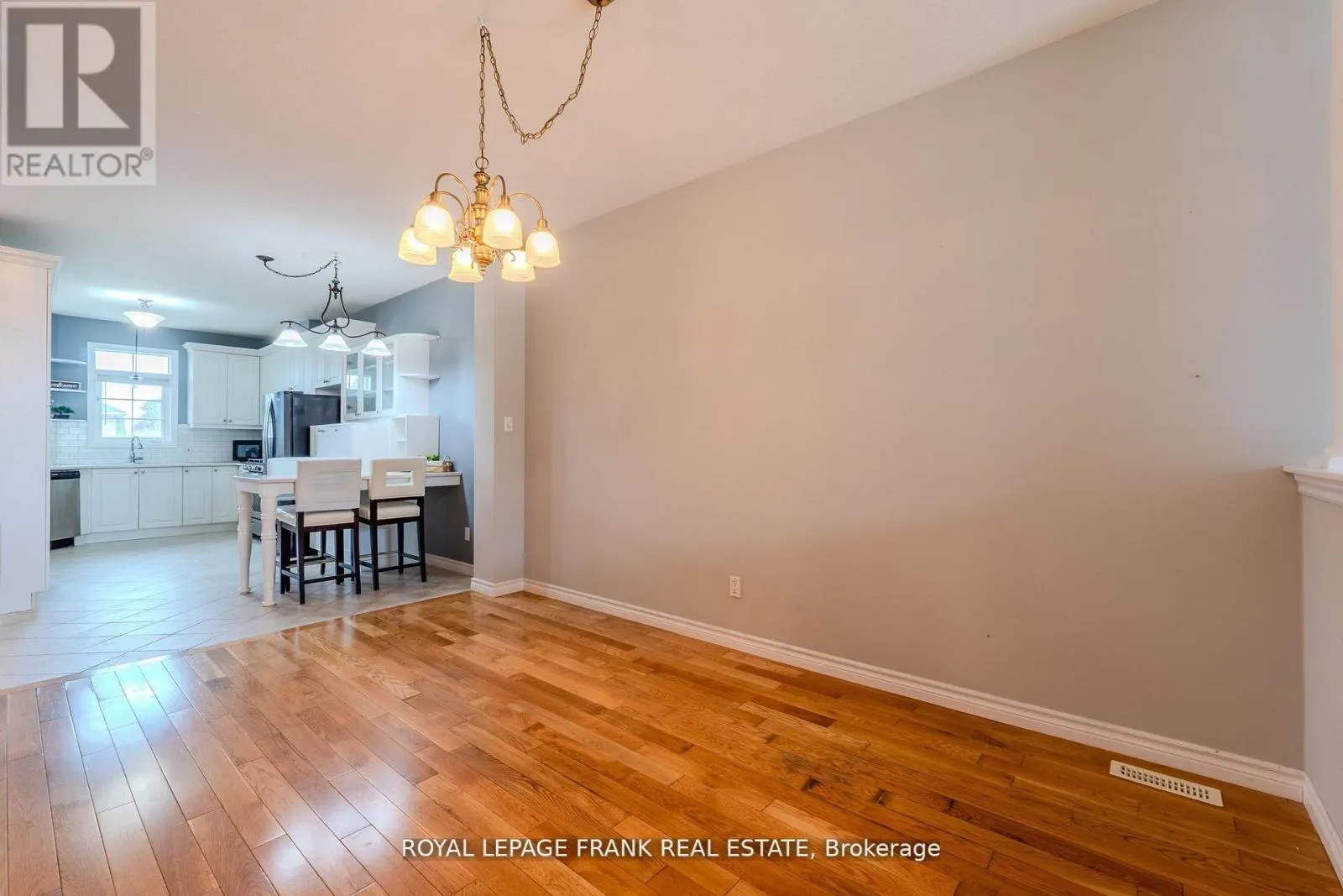 16 - 9 EGLINGTON STREET, #16