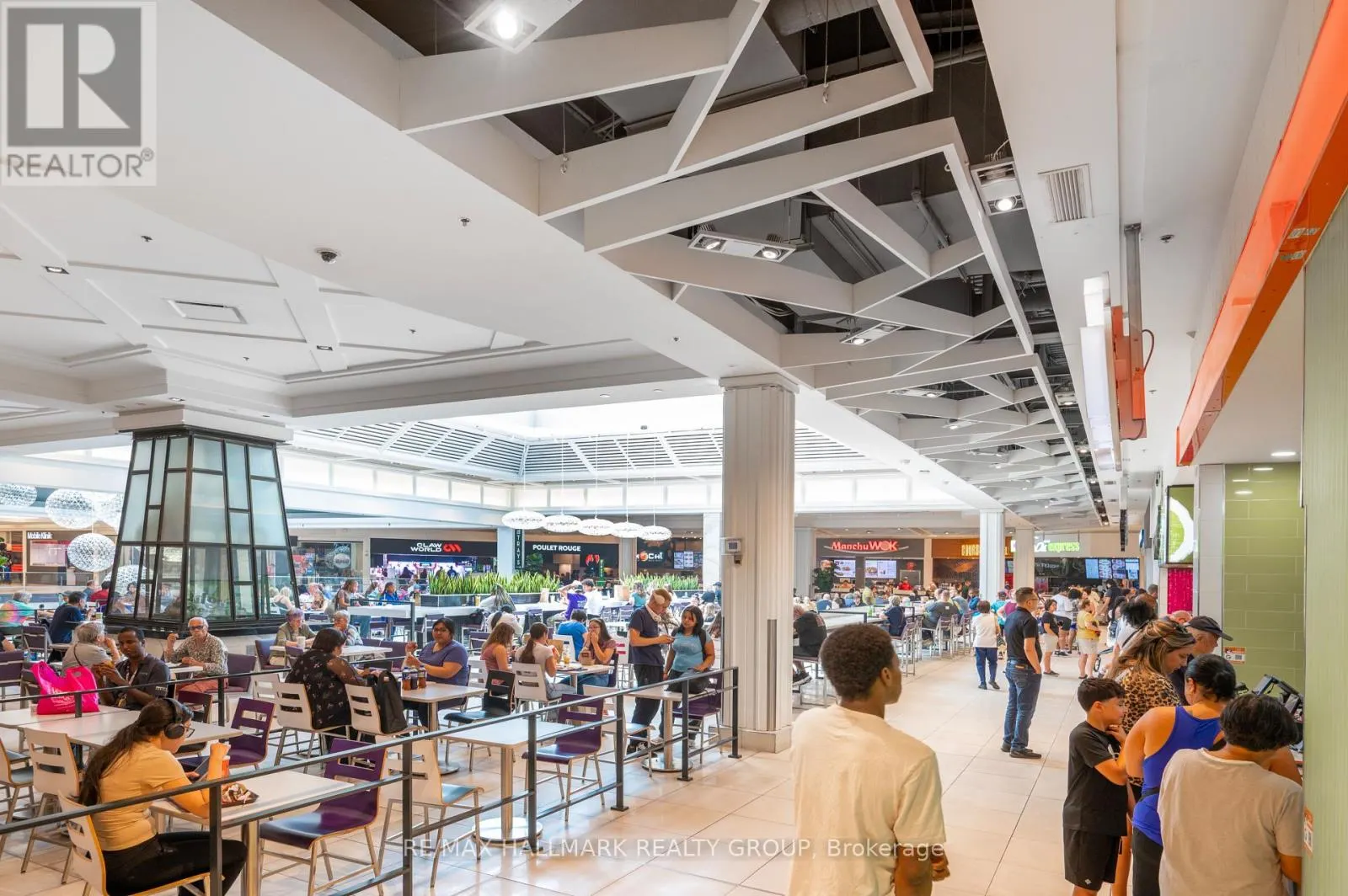 UNIT 609 - 1200 ST. LAURENT BOULEVARD