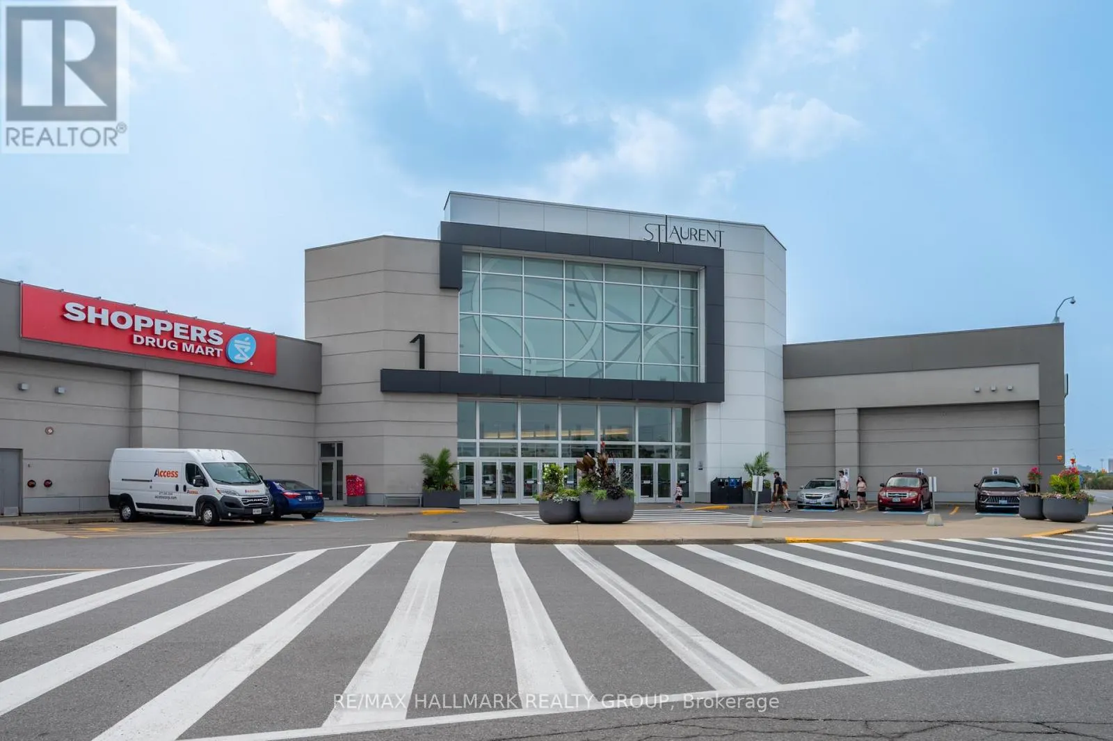 UNIT 609 - 1200 ST. LAURENT BOULEVARD