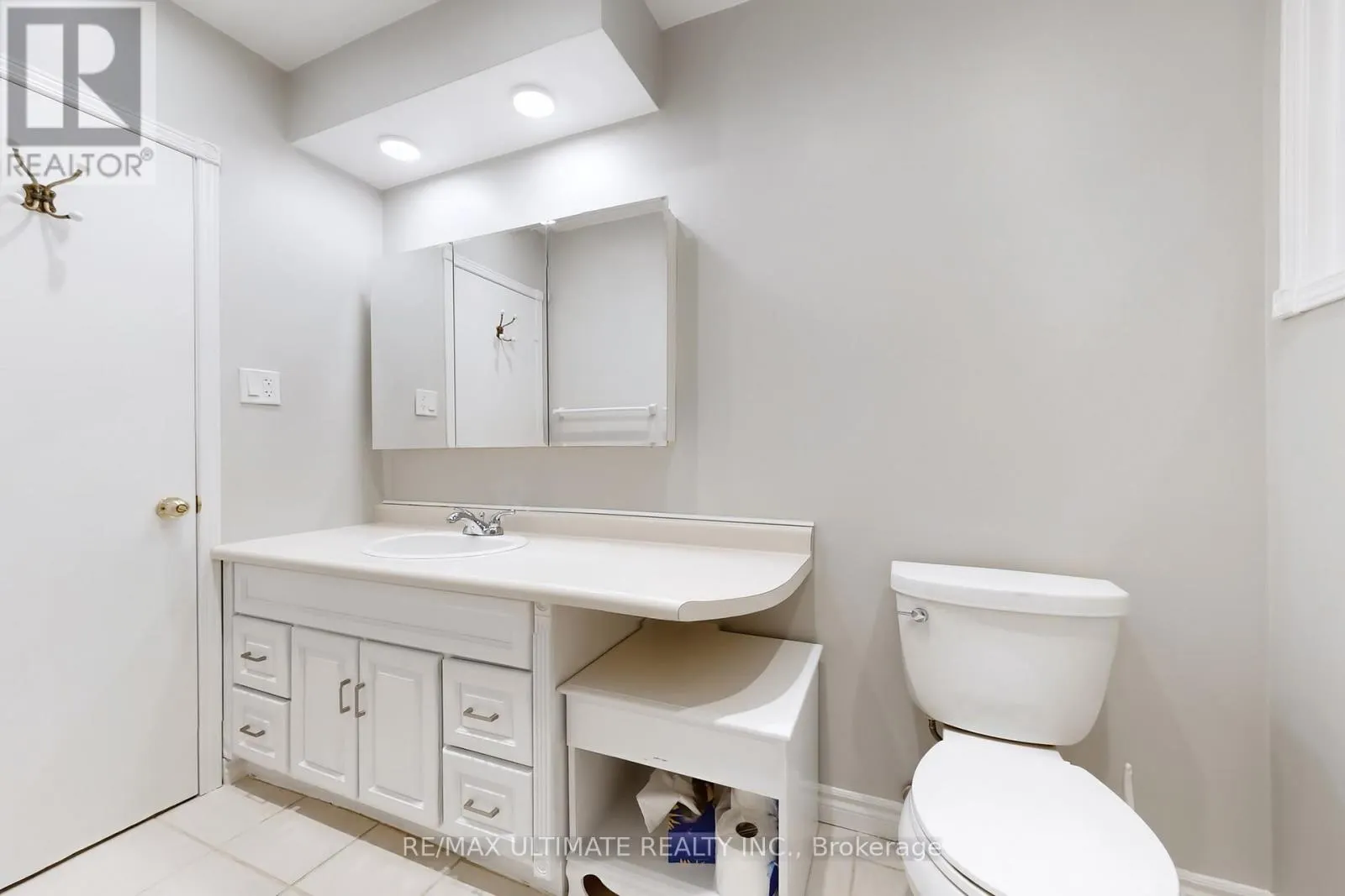 GEB - 96 LAKESHORE ROAD