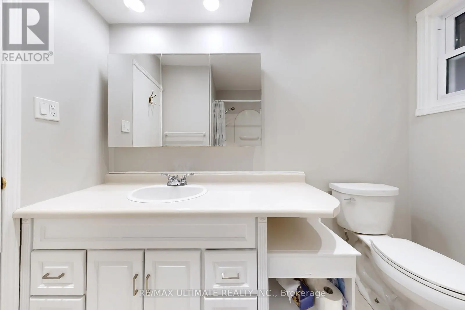 GEB - 96 LAKESHORE ROAD