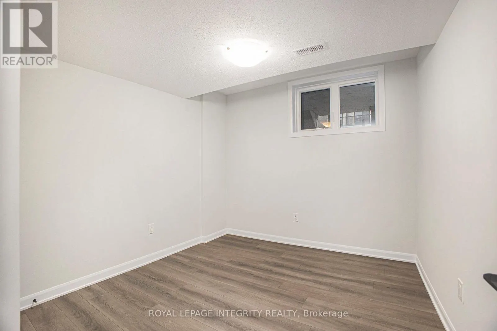 1130 CREEKWAY PRIVATE