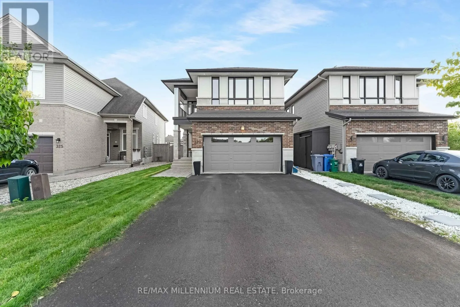 327 BALLINVILLE CIRCLE