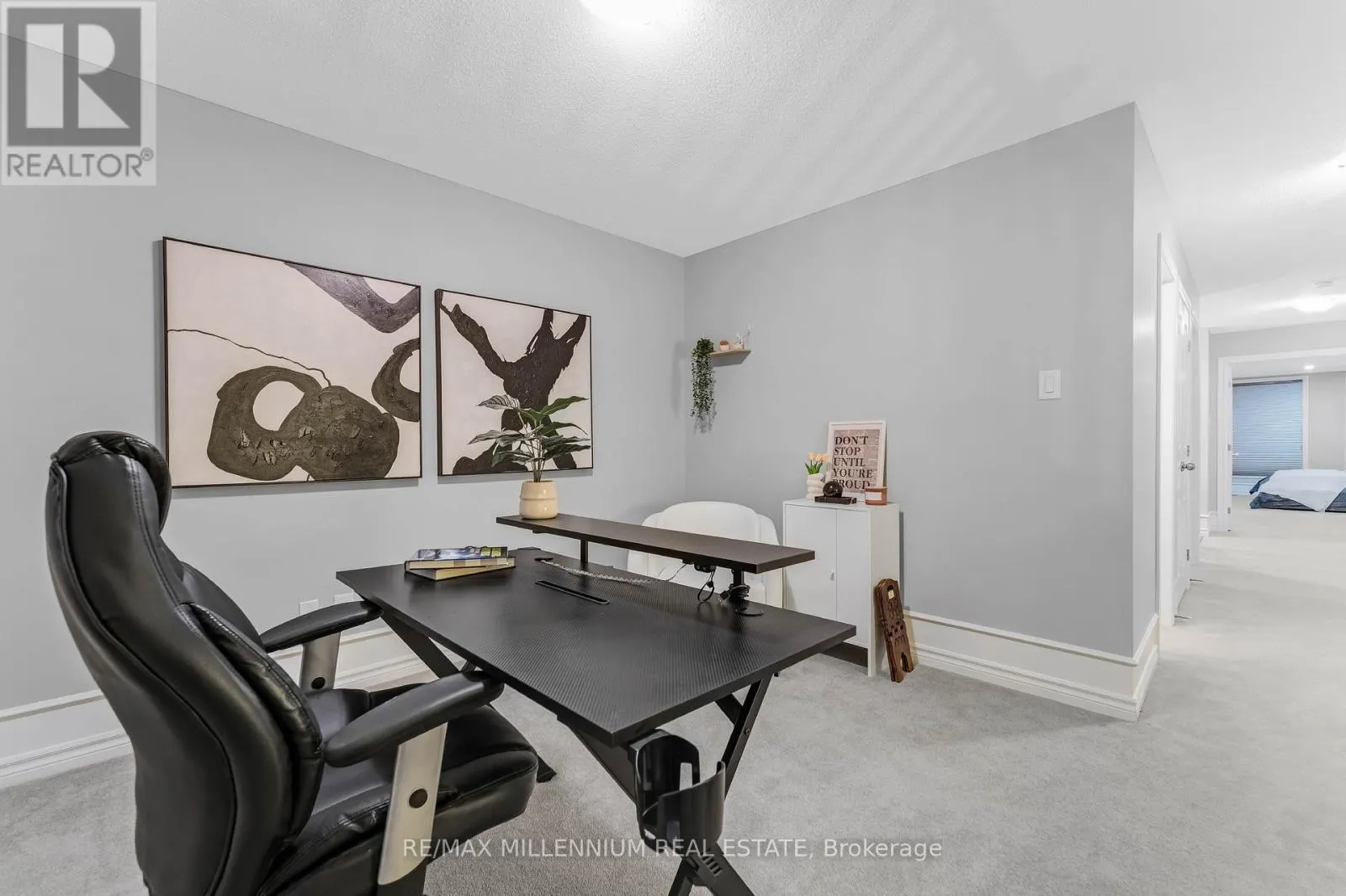 327 BALLINVILLE CIRCLE