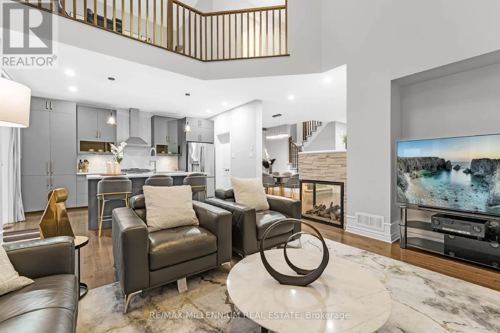 327 BALLINVILLE CIRCLE