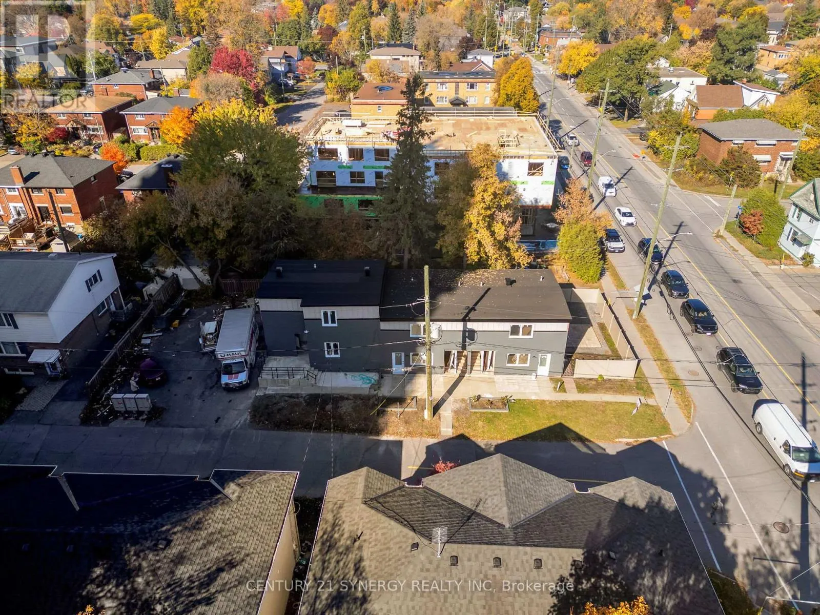 4 - 598 KIRKWOOD AVENUE W