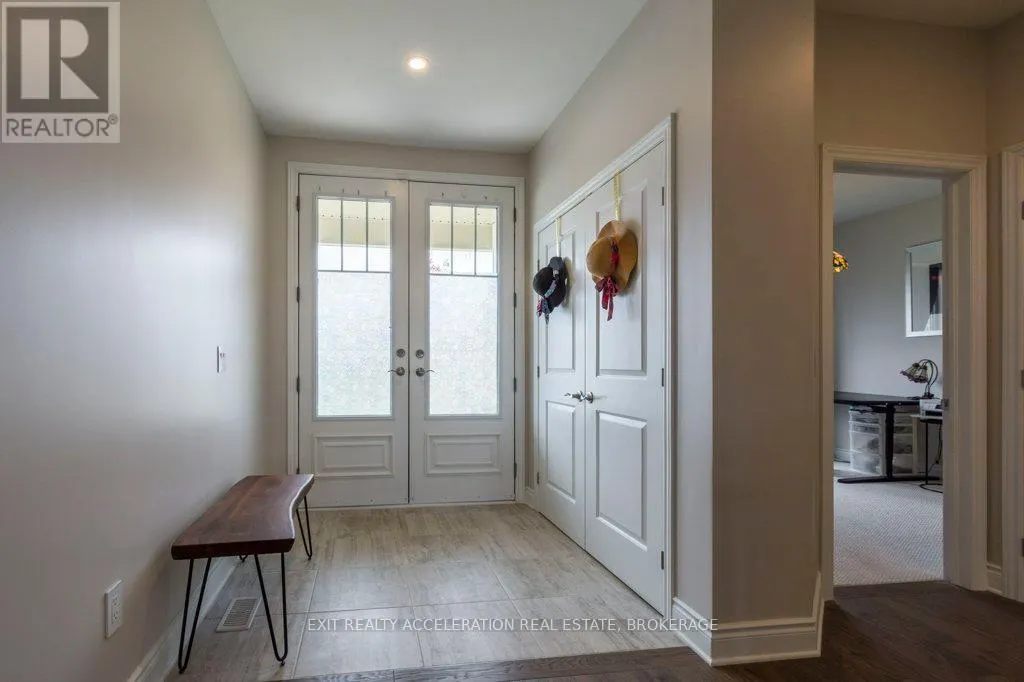 113 COUNTRY CLUB DRIVE