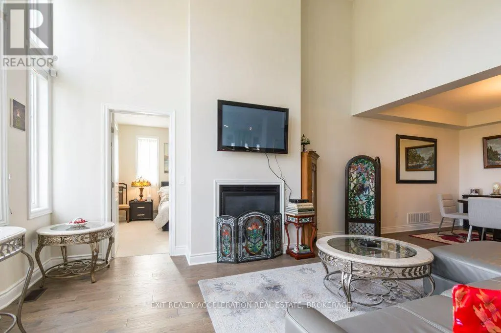 113 COUNTRY CLUB DRIVE