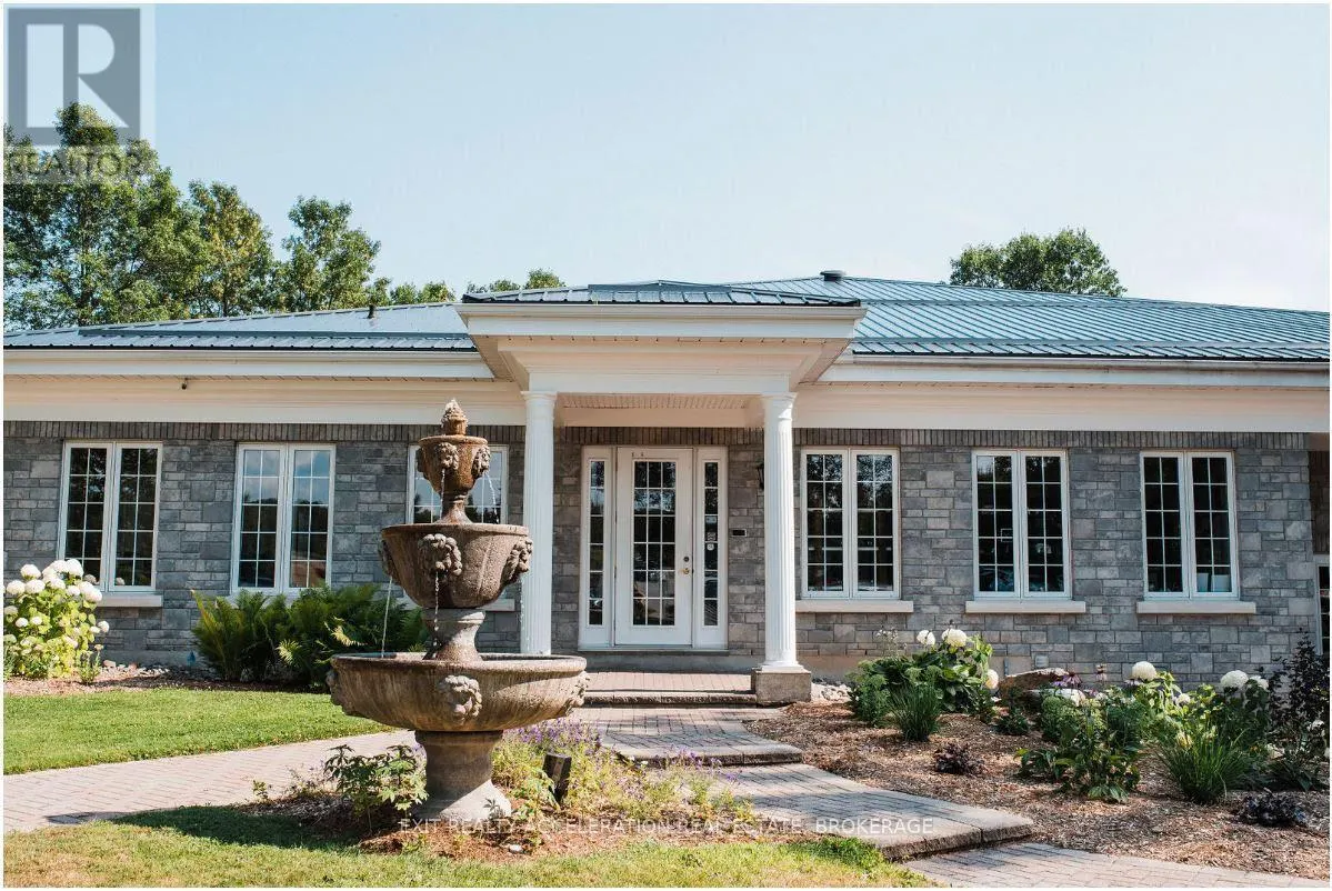 113 COUNTRY CLUB DRIVE