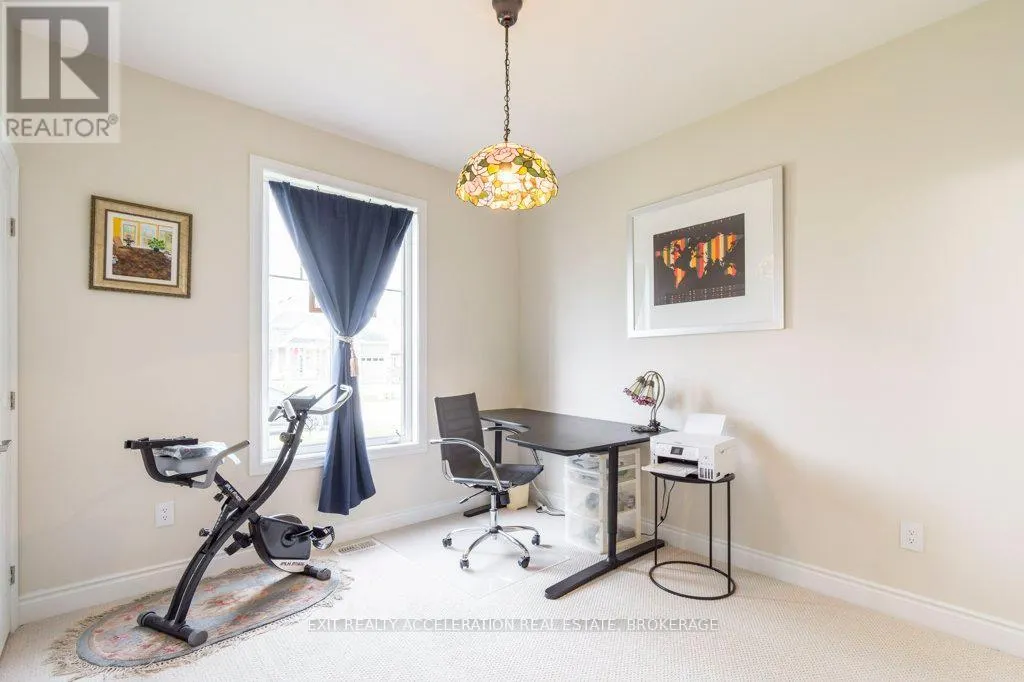 113 COUNTRY CLUB DRIVE