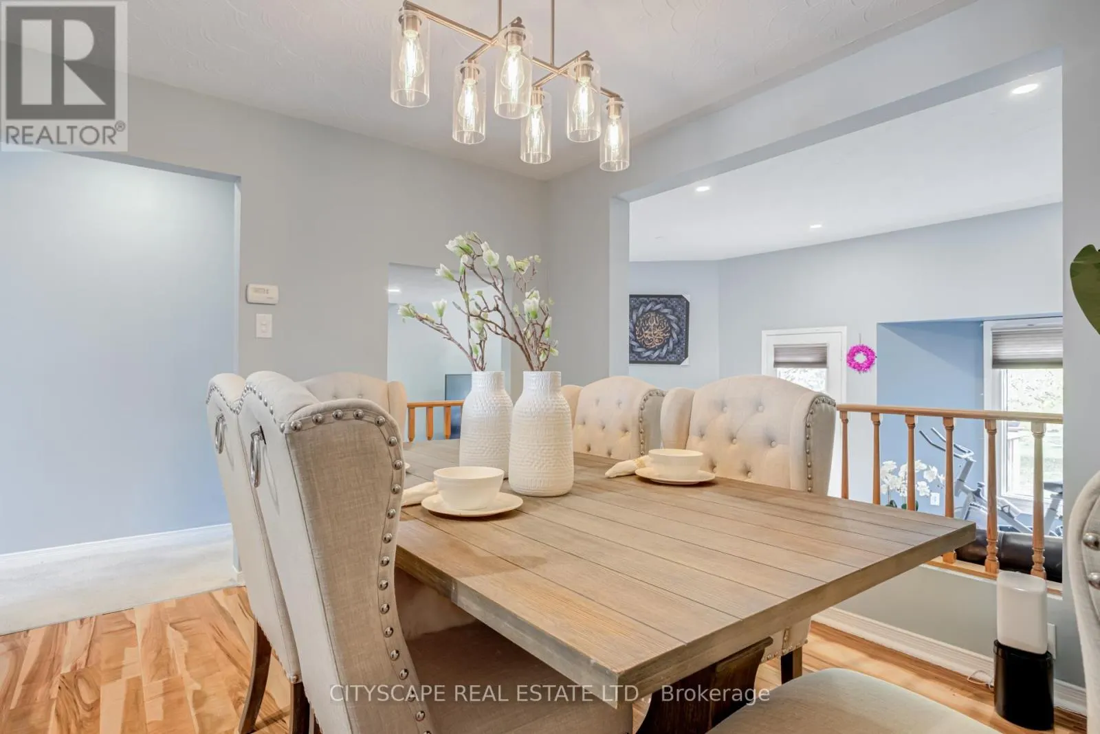 60 - 72 STONE CHURCH ROAD W