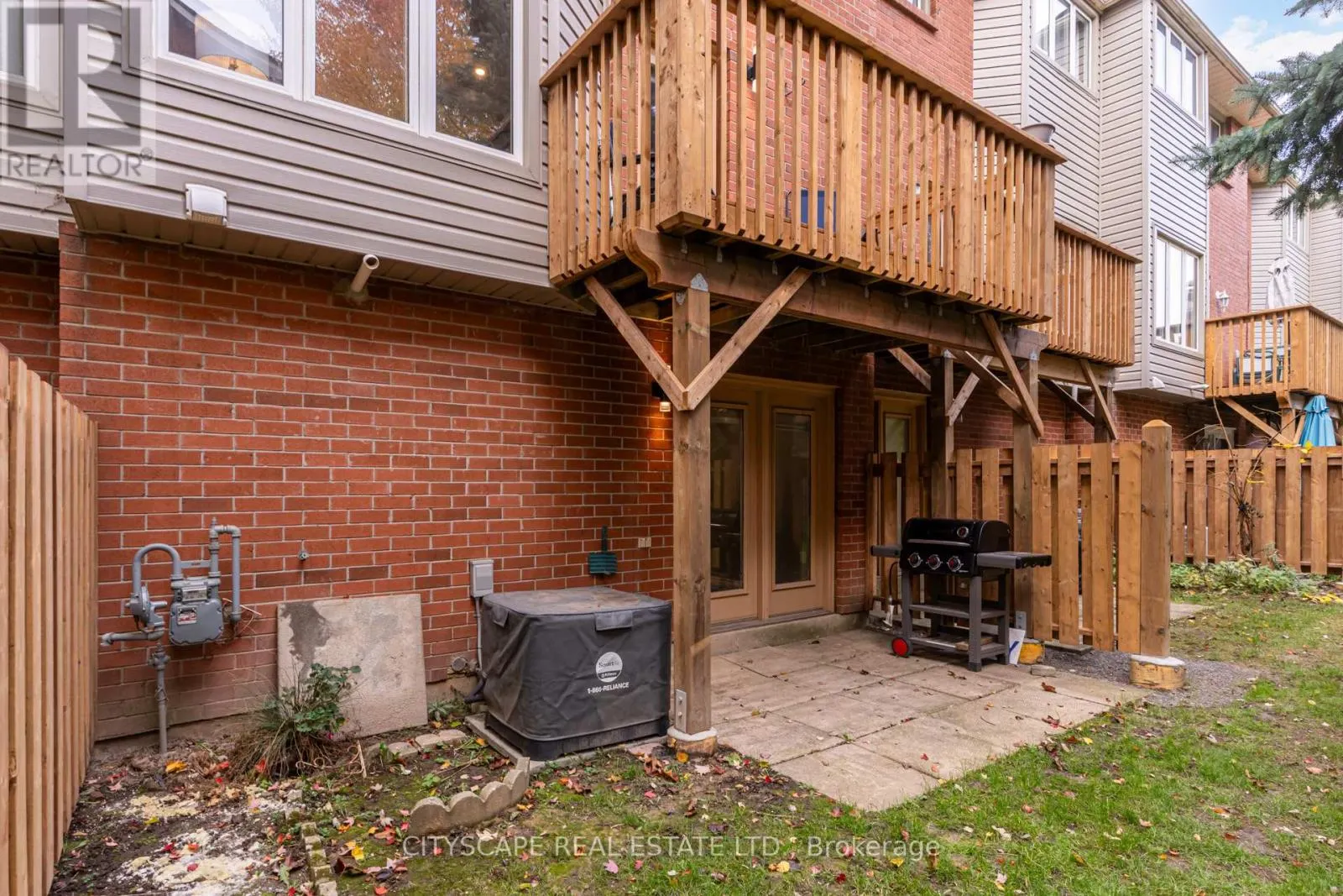 60 - 72 STONE CHURCH ROAD W