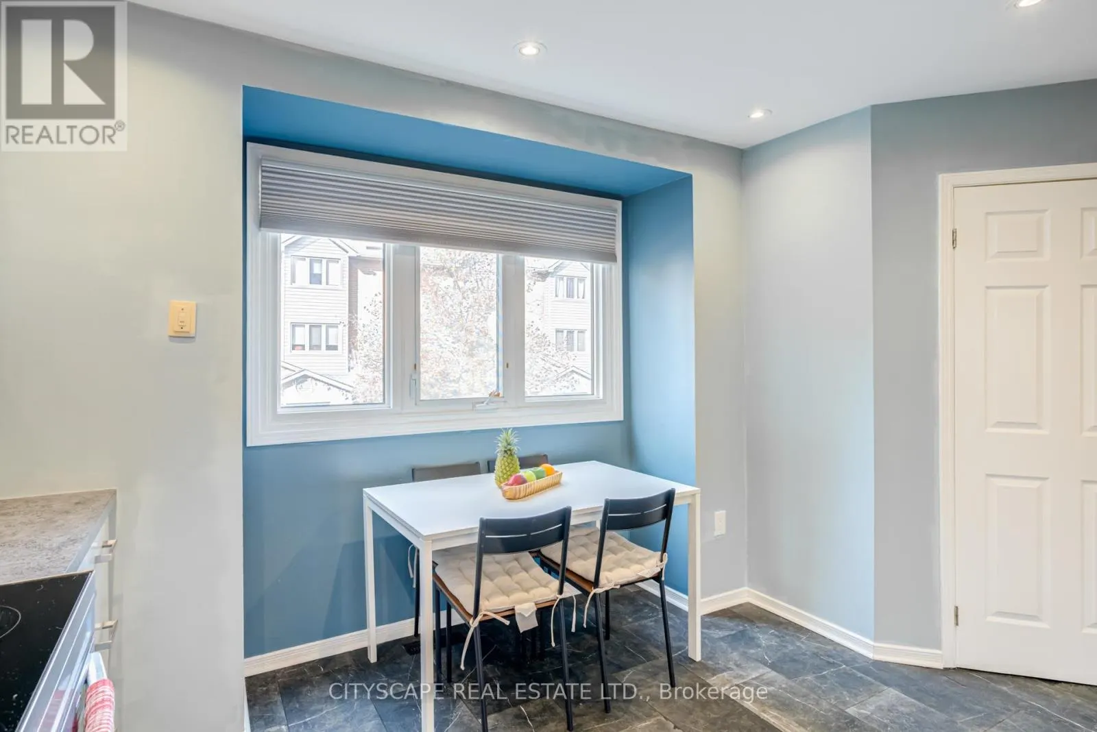 60 - 72 STONE CHURCH ROAD W