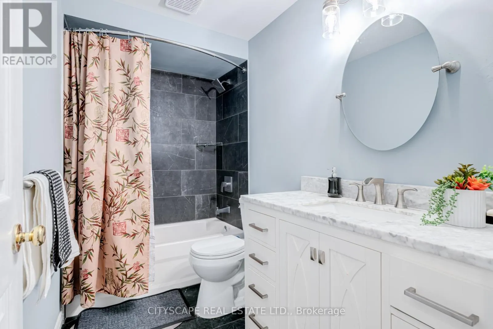 60 - 72 STONE CHURCH ROAD W