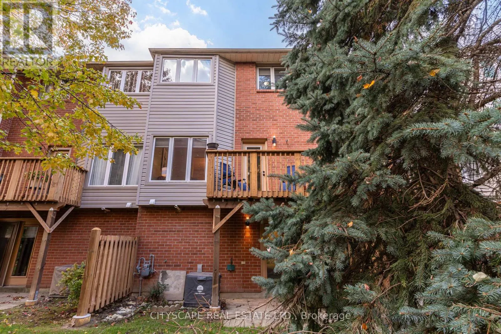 60 - 72 STONE CHURCH ROAD W