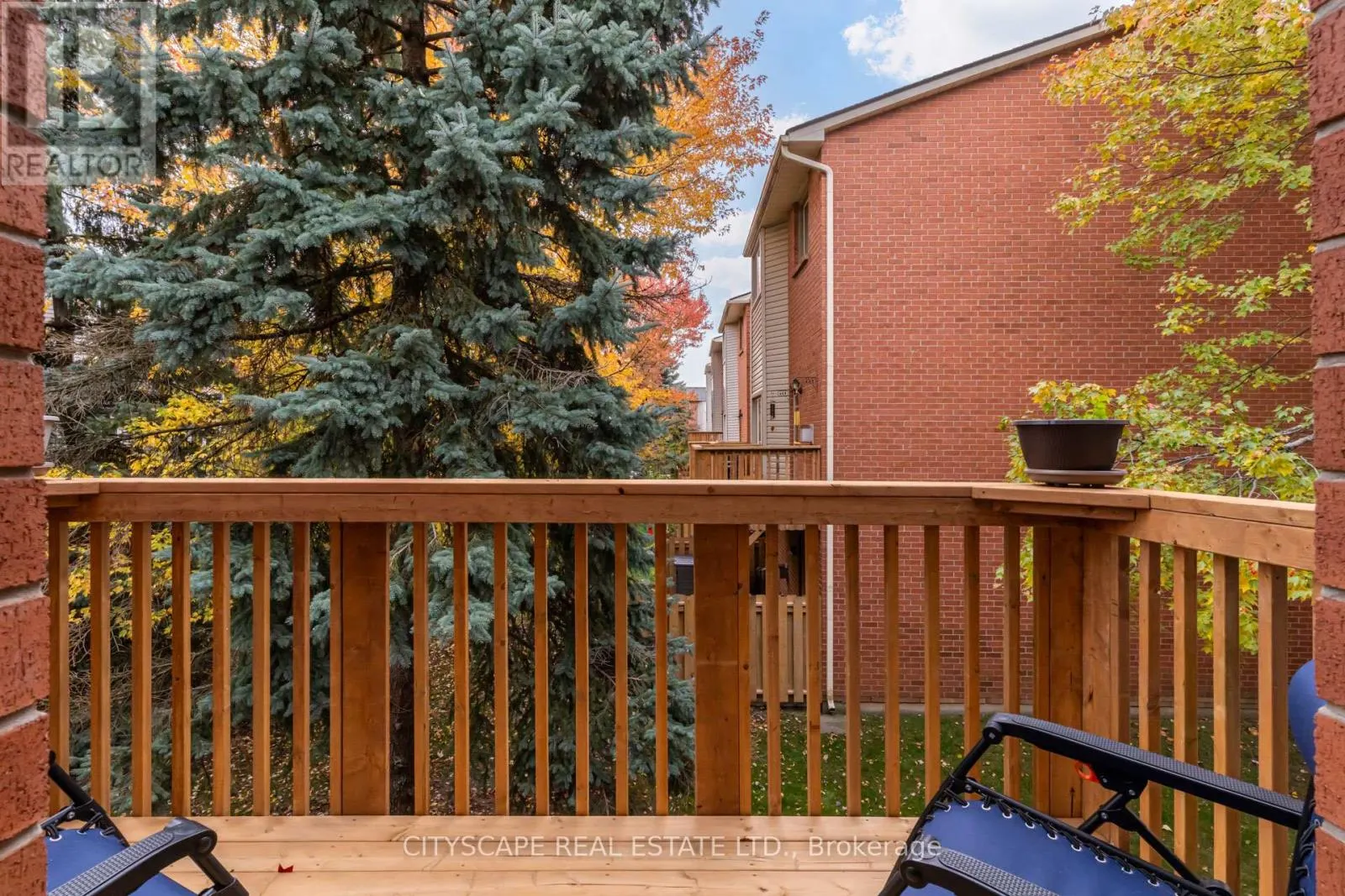 60 - 72 STONE CHURCH ROAD W