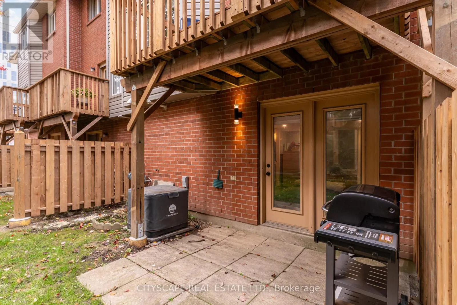 60 - 72 STONE CHURCH ROAD W