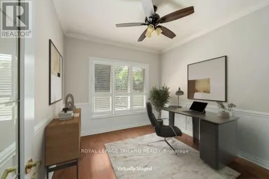 1 - 537 CRESTWOOD DRIVE, #1