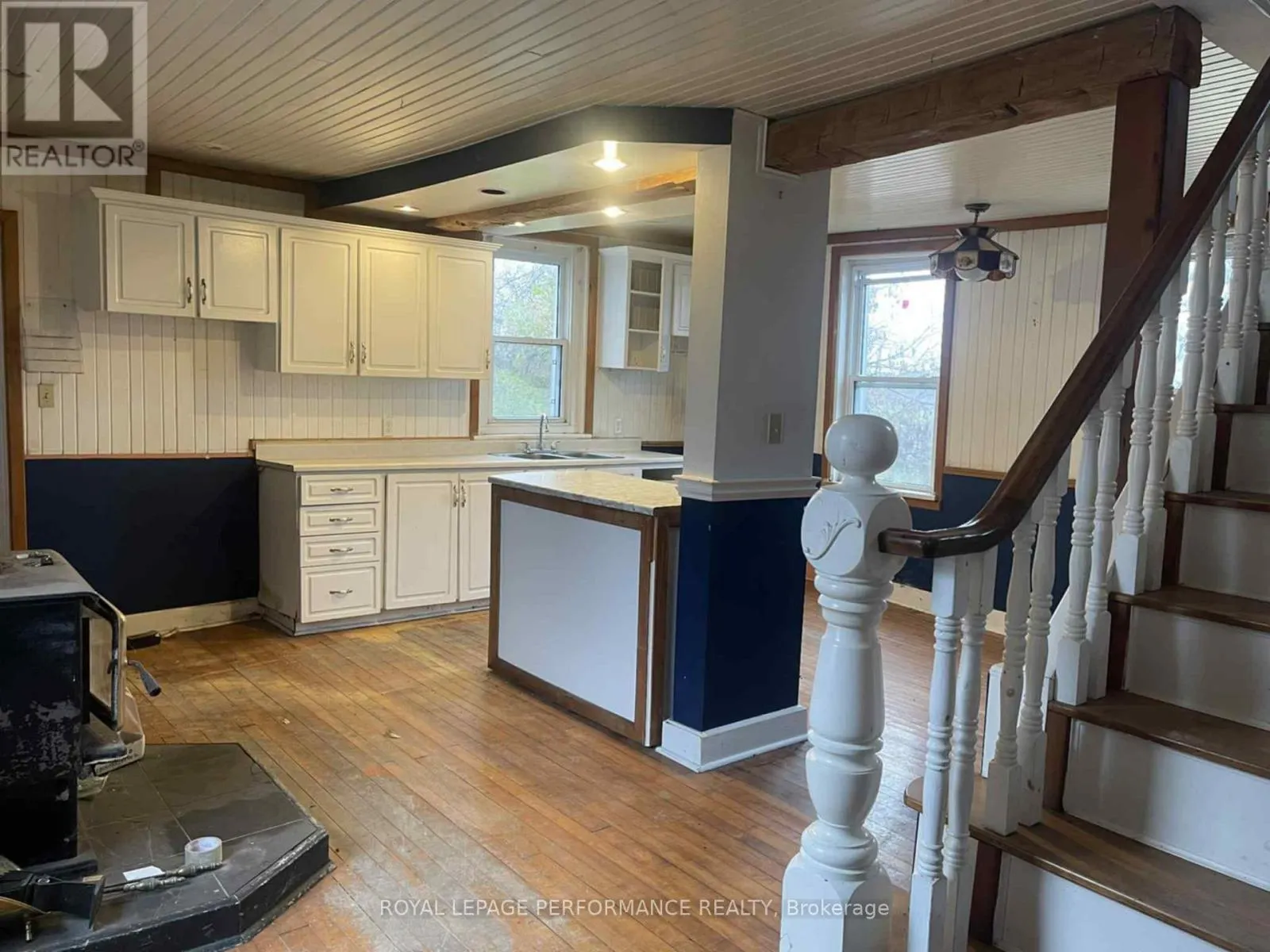 15240 CONCESSION 6-7 ROAD